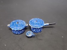 5 Piece Dollhouse Enamelware Pots And Pans Blue Speckled Lids Cup Miniature
