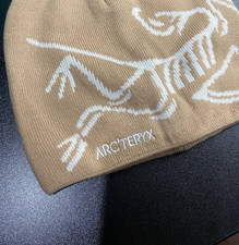 Arc'teryx Bird Head Toque Beanie   Beige Wool Knit Winter Hat Unisex Ski Cap NWT