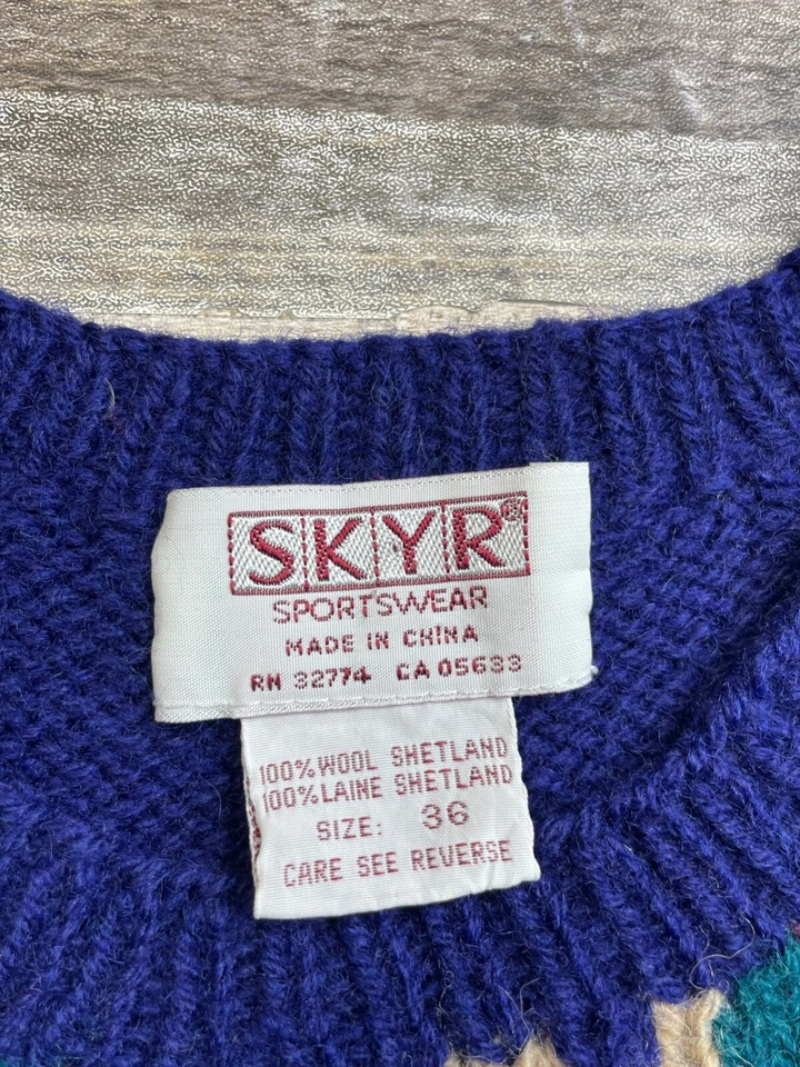 Vintage Skyr Shetland Wool Sweater Vest Cats Nature Womens Size 36 Knit Blue 90s - Image 3 of 4