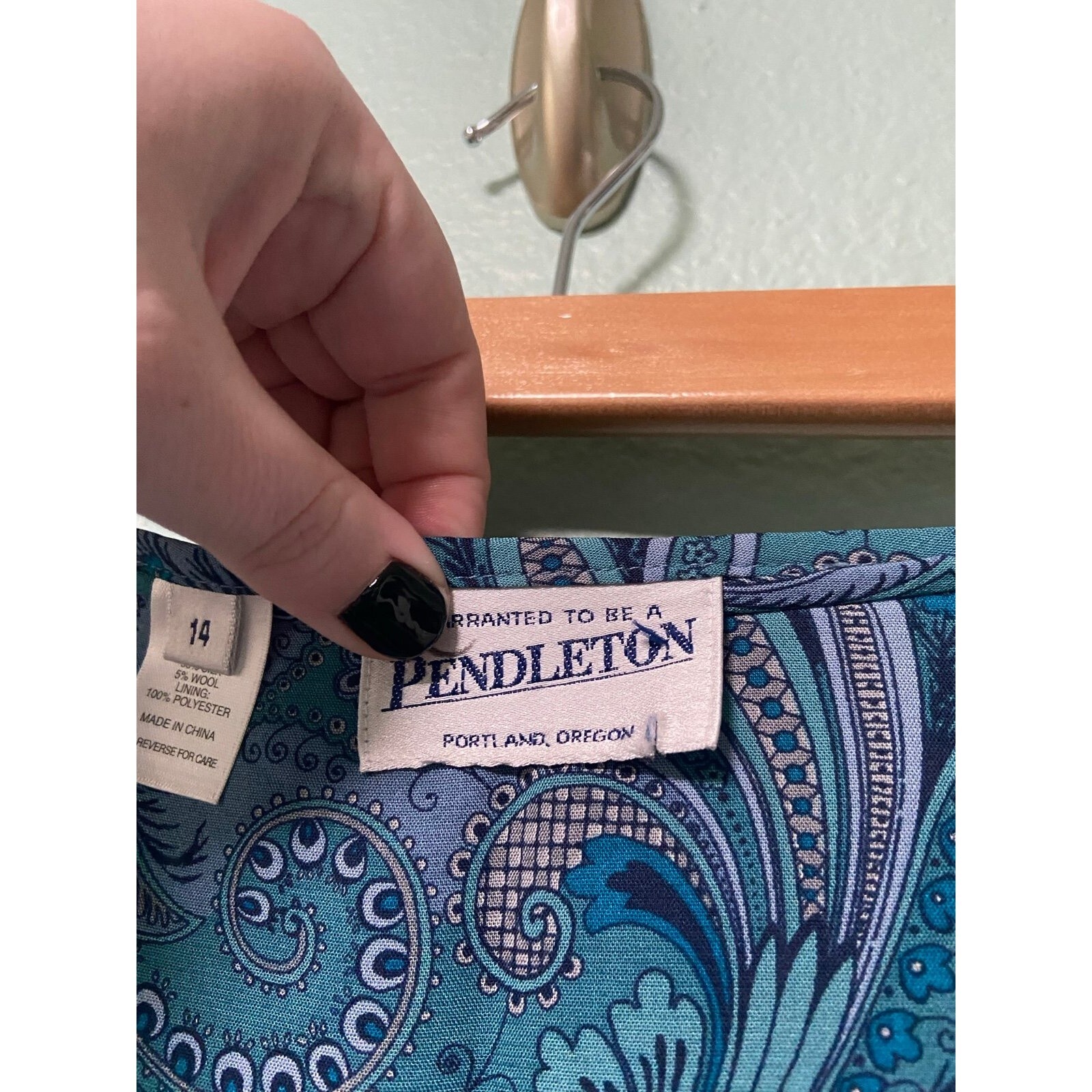 Pendleton Women's Blue and Teal Patterned Floral … - image 6