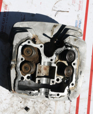1980 HONDA XL500 OEM CYLINDER HEAD  VIN# PD01E (SEE BELOW)