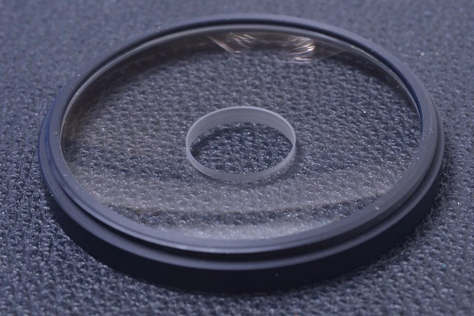 ✅ PALLAS CENTER SPOT 55MM FILTER GENUINE LENS OR CAMERA SCREW IN W/ KEEPER 26-4 - Image 2 of 2