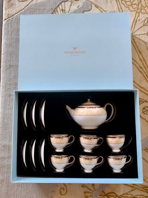 Geschenkverpackung nagelneu Wedgwood Füllhorn 7 Teile Teeservice 