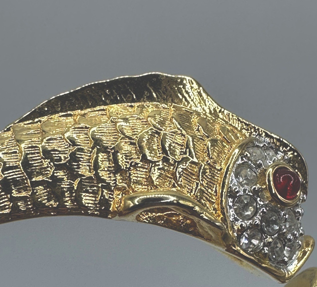 Kenneth Jay Lane KJL Golden Kissing Fish Bangle C… - image 7