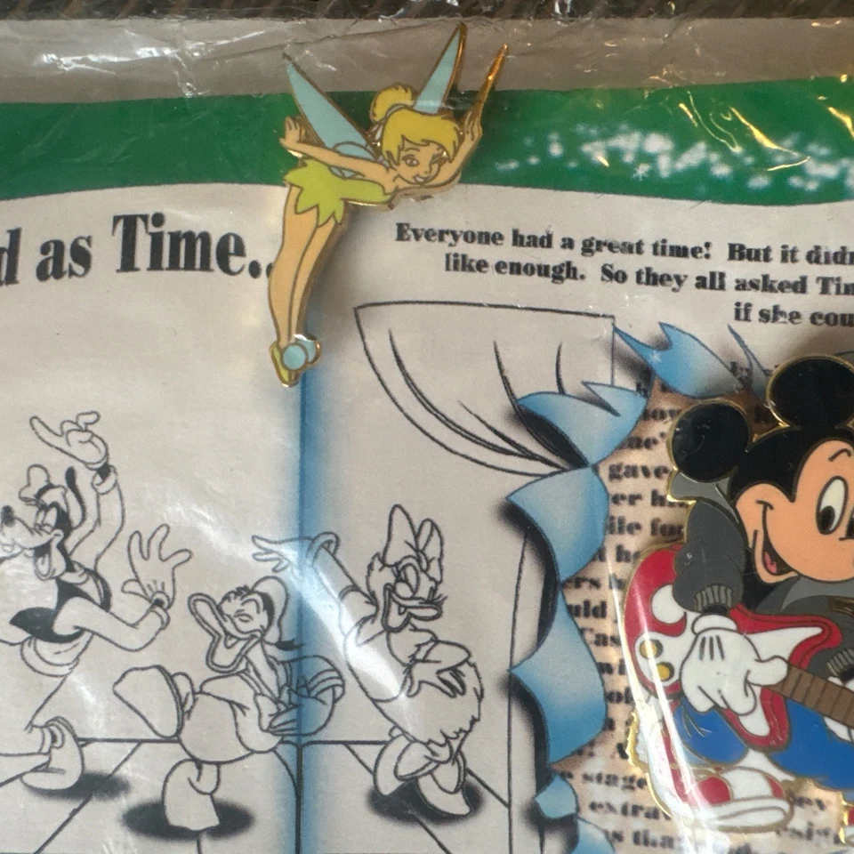Disney DLR Cast Exclusive Flashback Performance Mickey & Tinker Bell LE Pin - Image 2 of 3