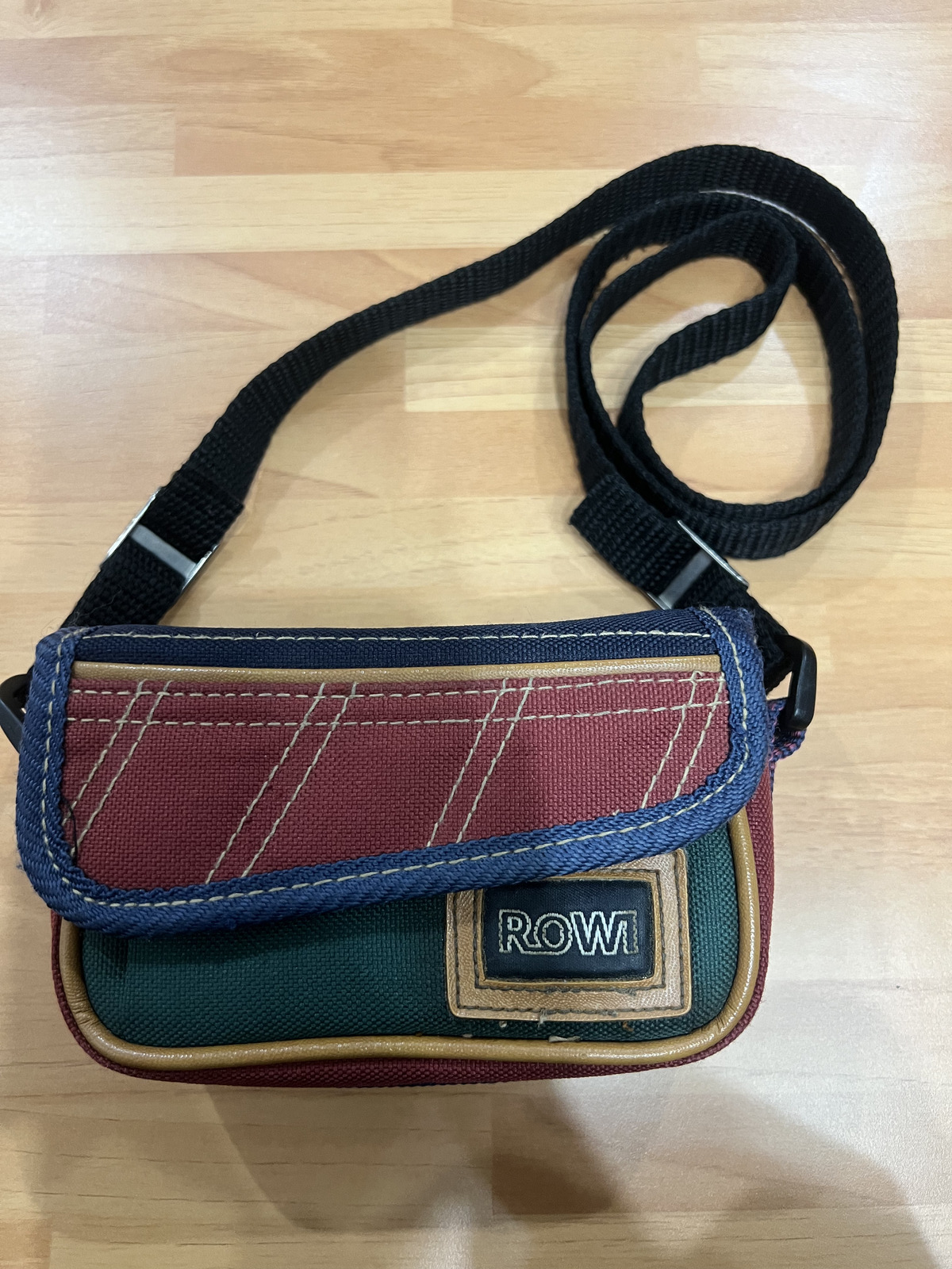 Nikon ROWI Camera Shoulder Cross Body Bag Storage 13cm X 4cm Vintage Retro Y2K