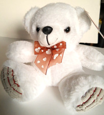 NEW w/tags WHITE Teddy Bear w/copper/brown bow  red/gray feet VALENTINE Hearts