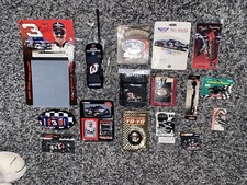 Dale Earnhardt Jr. Cards and Autographed Memorabilia Guide 18