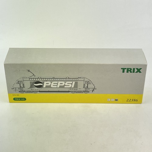 Originalverpackte Trix 22586 Pepsi Serie 460 Lokomotive Spur HO | Zustand: Used