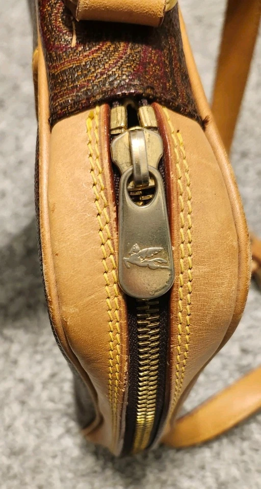 ETRO $1200 Vintage Made In IT Leather Crossbody Bag Paisley Print Burgundy/Tan - Image 3 of 4