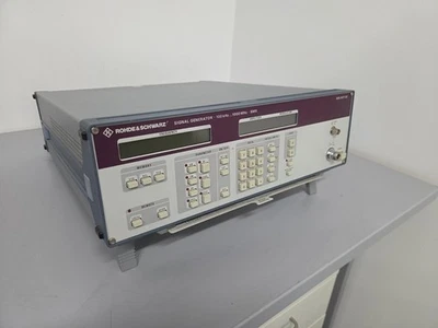 R&S Rohde&Schwarz Signal Generator SMX 100kHz...1000MHz - Bild 1 von 4