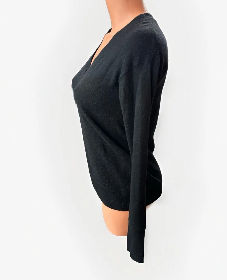 Banana Republic Filpucci черный шерсти кашемир свитер размер 2XS V-образным вырезом  - Изображение 2 из 4