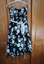 Miss Posh Fit & Flare Floral Party Evening Occasion Dress Size 8 (30" Chest)