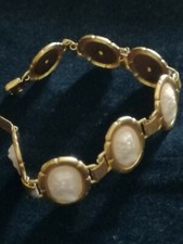 Antico bracciale color oro da donna con cammei  degli anni 40