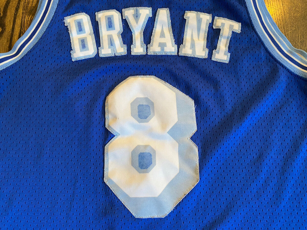 Nike KOBE BRYANT #8 Los Angeles LA Lakers Blue HWC Script Nike KOBE BRYANT #8 Los Angeles LA Lakers Blue HWC Script