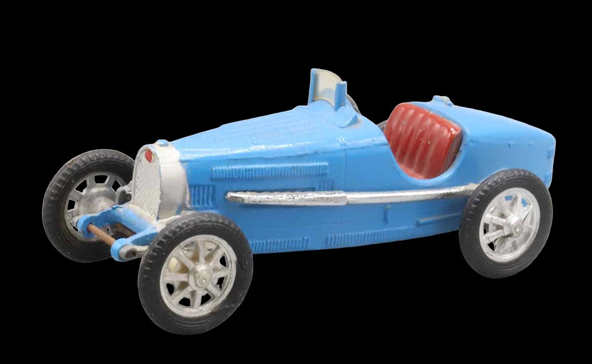 Lot BUGATTI : Boîte à biscuits Autorail... - Lot 24