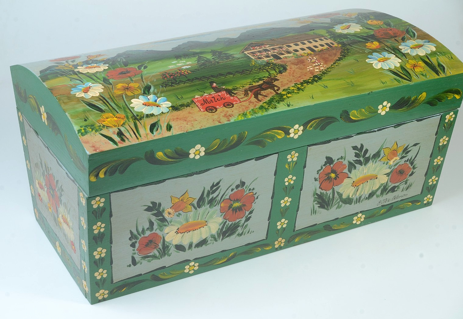 Vintage Painted Folk Art Wood Box keepsake Artist Signed