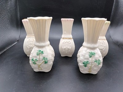 Belleek Ireland Porzellan Kleeblatt Vasen & schlichte Vasen