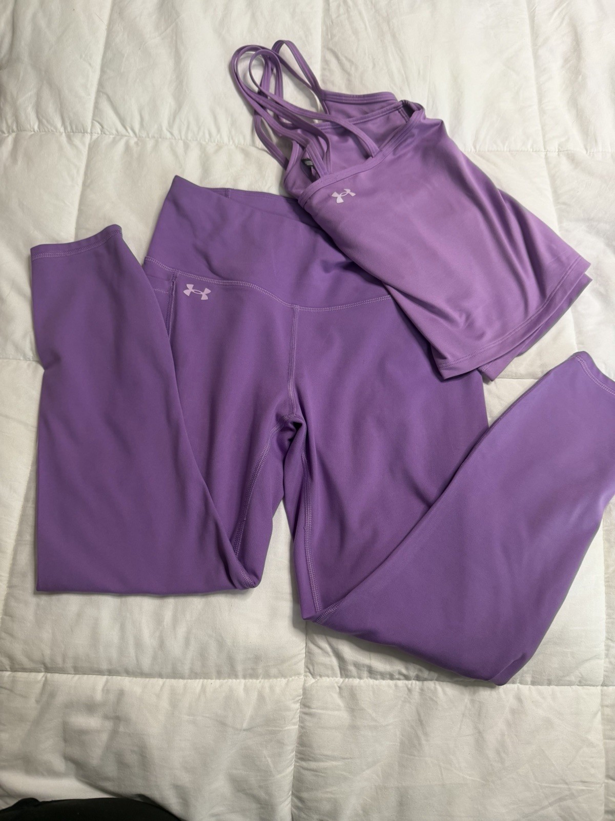 Under Armour Women's purple tank leggings set