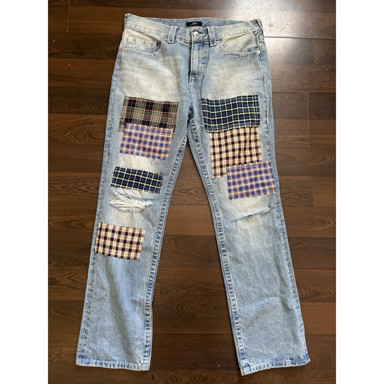Rare True Religion Ricky Big T Patchwork Applique Straight Jean 34x32 $224 image 4
