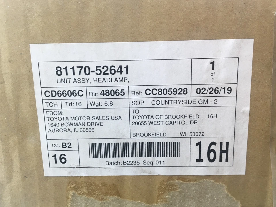 CONJUNTO DE FAROS. LADO DEL CONDUCTOR NUEVO 8117052641 SE ADAPTA A TOYOTA SCION XA 1500CC 2005-2006 Foto 2 de 4