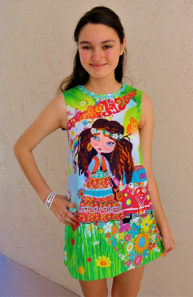 Gorgeous European "Rozalita Senoritas" Girls Summer Dress in size 10-12/152 sm. - Photo 2/4