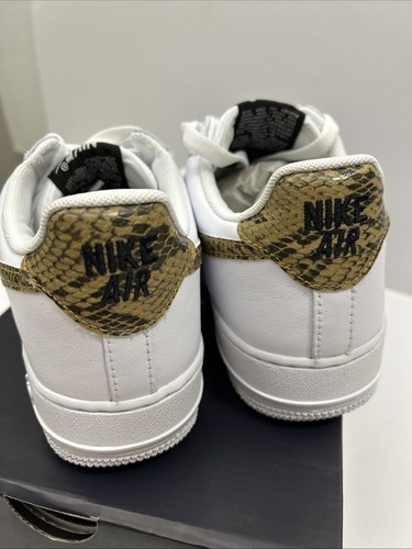 Nike Men 6.5 Air Force 1 Low Retro PRM QS Snakeskin Logo White 2018 SKU 2958 - Picture 9 of 18