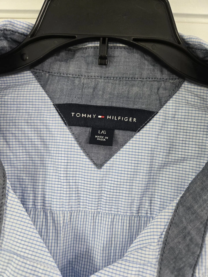 Женская классическая рубашка Tommy Hilfiger на пуговицах с регулируемыми рукавами синяя размер L - Изображение 3 из 3