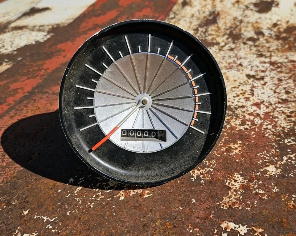 Nuevo de Lote Antiguo 1967 1968 Mercury Cougar Velocímetro Odómetro XR7 C7WF-17265 67 68 XR-7 Foto 3 de 4