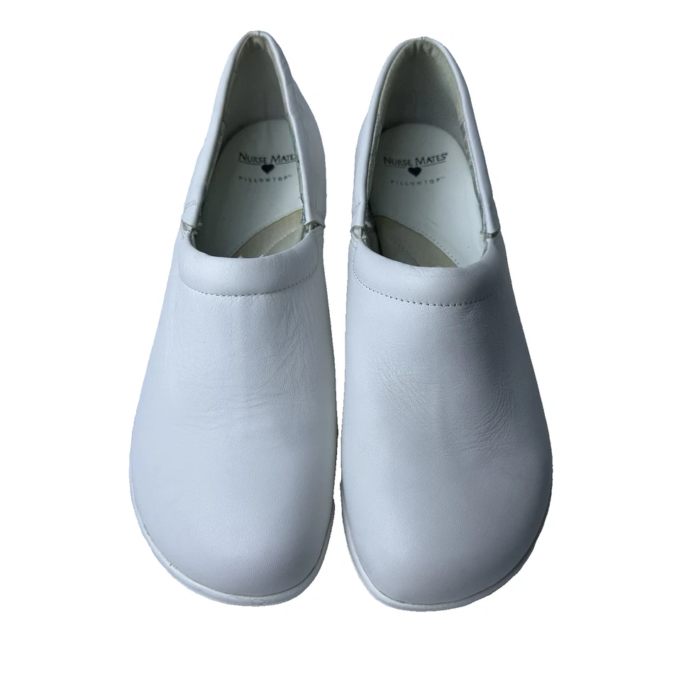 Nurse Mates Women’s White Leather Slip Resistant Clogs Size 11 Pillowtop Shoes - Image 4 of 4