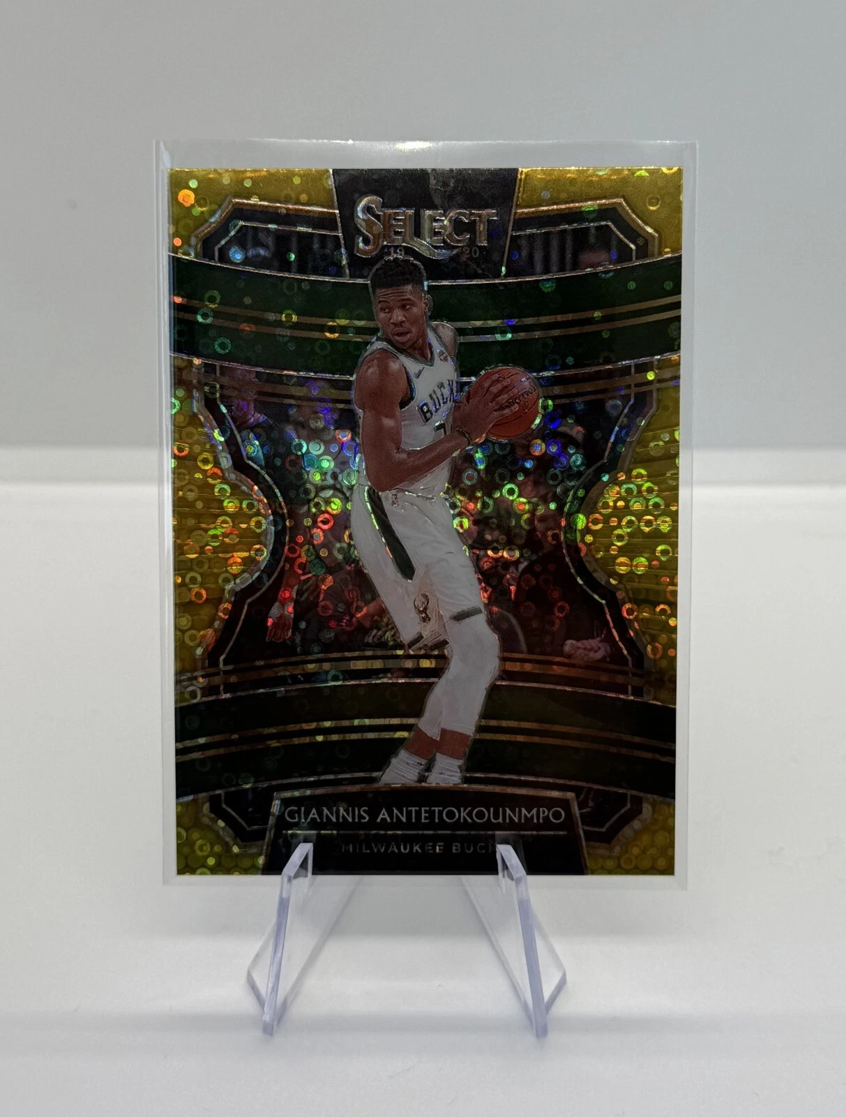 2019-20 Panini Select Gold Disco Prizm Giannis Antetokounmpo 09/10 #22