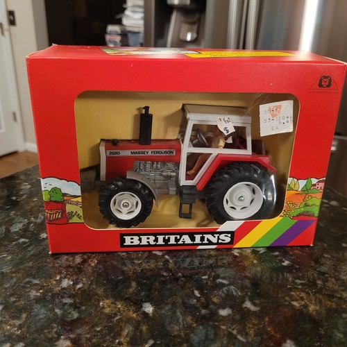Britains Massey Ferguson 2680 9520 Tractor 1:32 Boxed