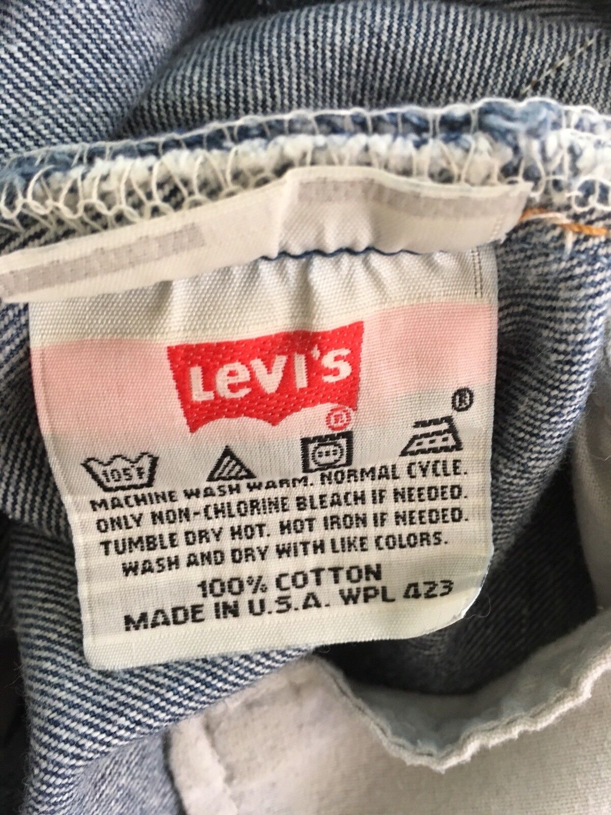 Levi’s 1990s Vintage 501 Jeans 27 X 31.5 Made In USA