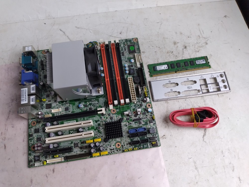 Advantech AIMB-581 REV.A1 w/i7-2600K@3.40Ghz, 8GB RAM, 2x SATA Cable & IO Sheild