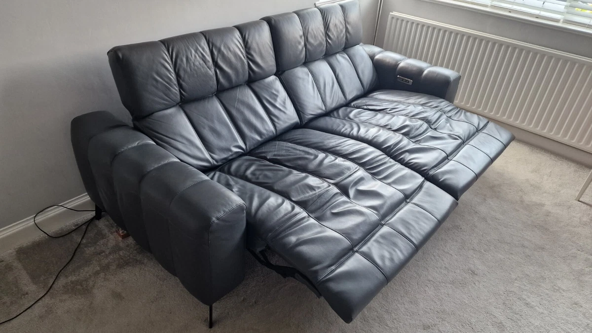 Leather 3 Seater Reclining Grey Sofa Natuzzi Portento Bought for 3 700