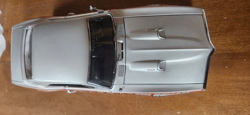 ExactDetail Replicas Tin Indian Pontiac Firebird 400 1:18 New L.E. Bill Knafel - Picture 9 of 11
