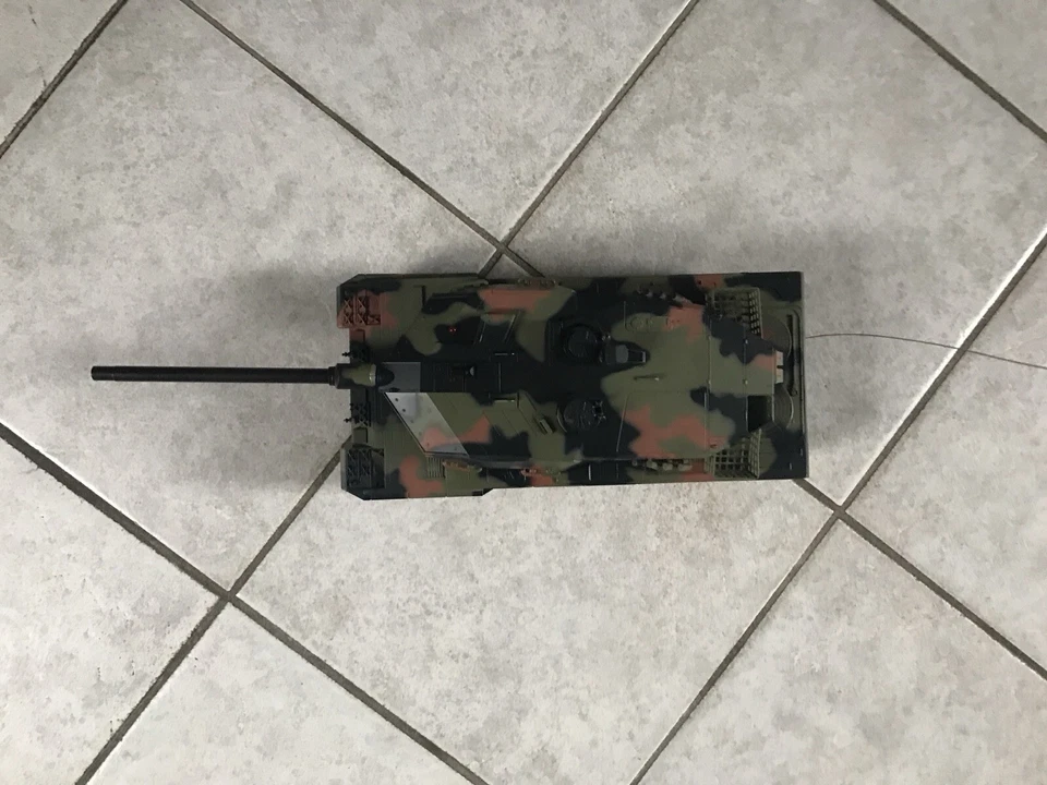 Henglong Leopard 2A6 1:24 BB RC Modell Kein A5 Langrohrkanone L55 - Bild 2 von 4