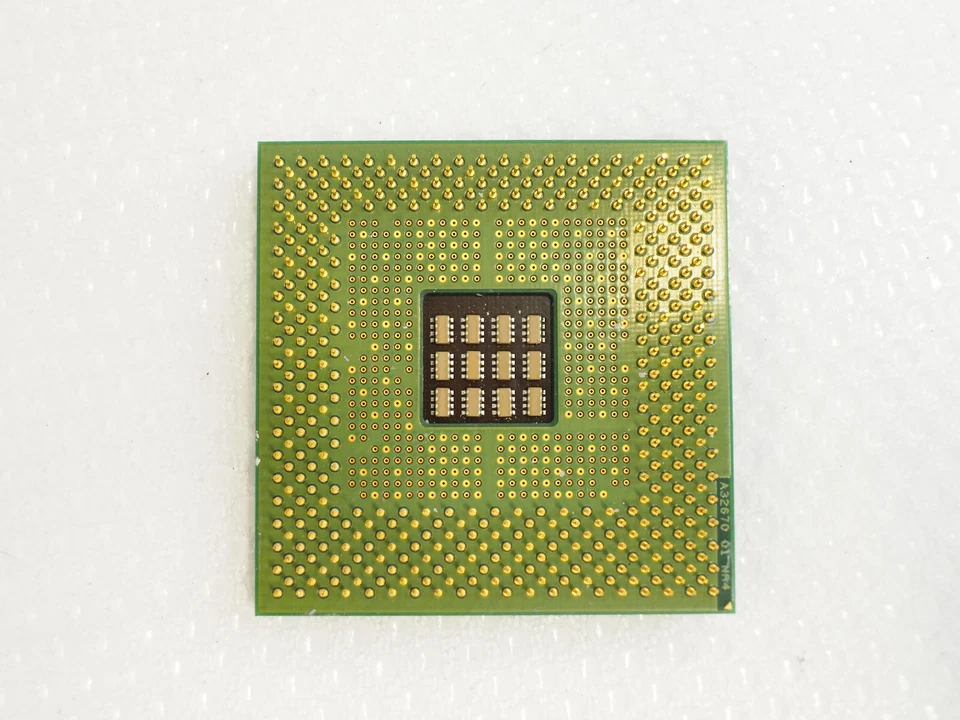 Intel Pentium 4 SL4WU 1.6GHz/256KB/400MHz Socket PGA423 CPU Processor - Image 4 of 4