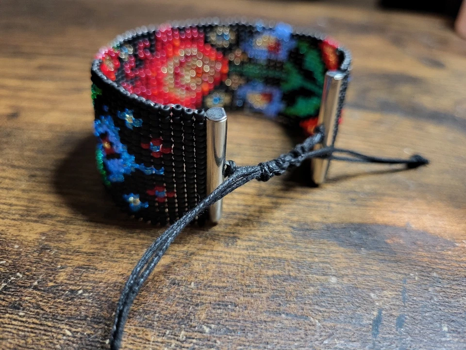 Pulsera de cuentas original hecha a mano Foto 4 de 4