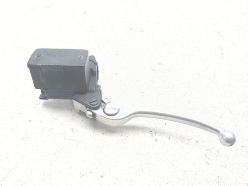 CYLINDER ASSY, FRONT MASTER | Includes Item(s) 2 - 10