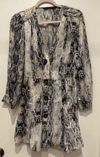 Zara Basic Women Ivory Casual Dress M