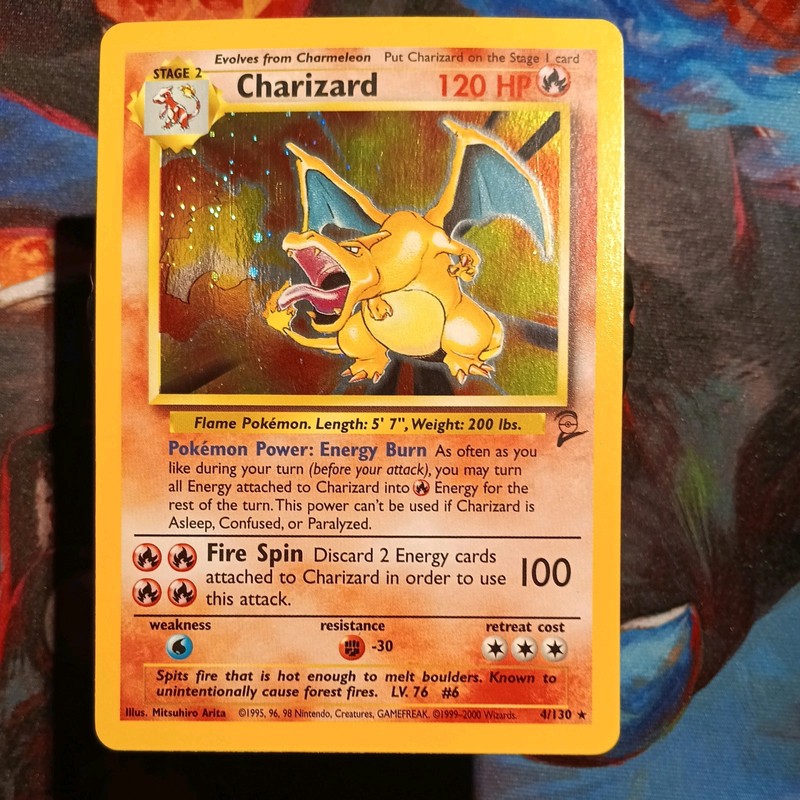 Charizard Holo 4/130 Base Set 2 NM