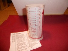 Vintage Pampered Chef 2-Cup Measure-All Wet / Dry Measuring Cup #2225
