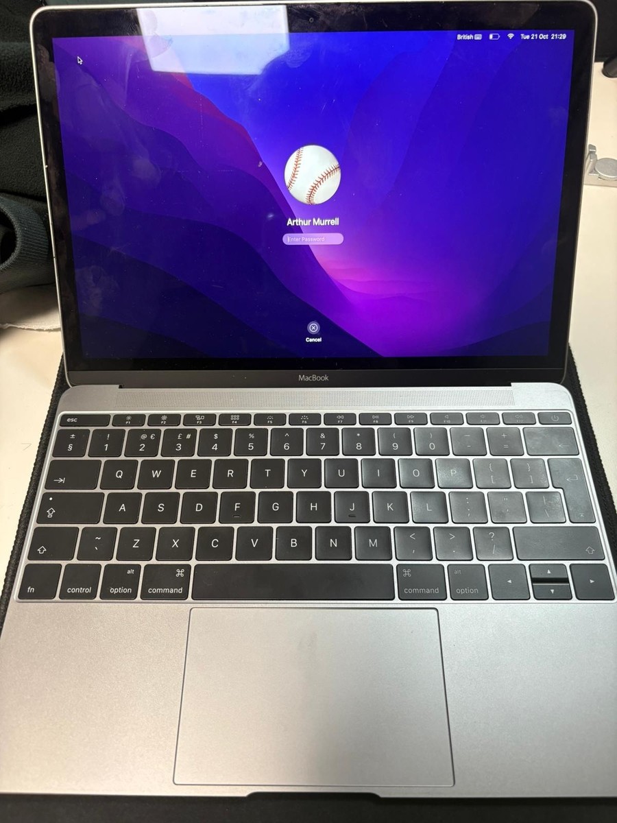 Apple MacBook A1534 Space Gray 256 GB 12'' Laptop - MLH72B/A