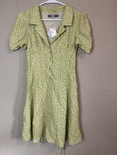 Urban Outfitters Women's Green Floral Dress Size S Short Sleeve Button Front