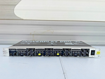 Behringer PowerPlay Pro-XL HA4700 4-Channel Headphones Distribution Amplifier