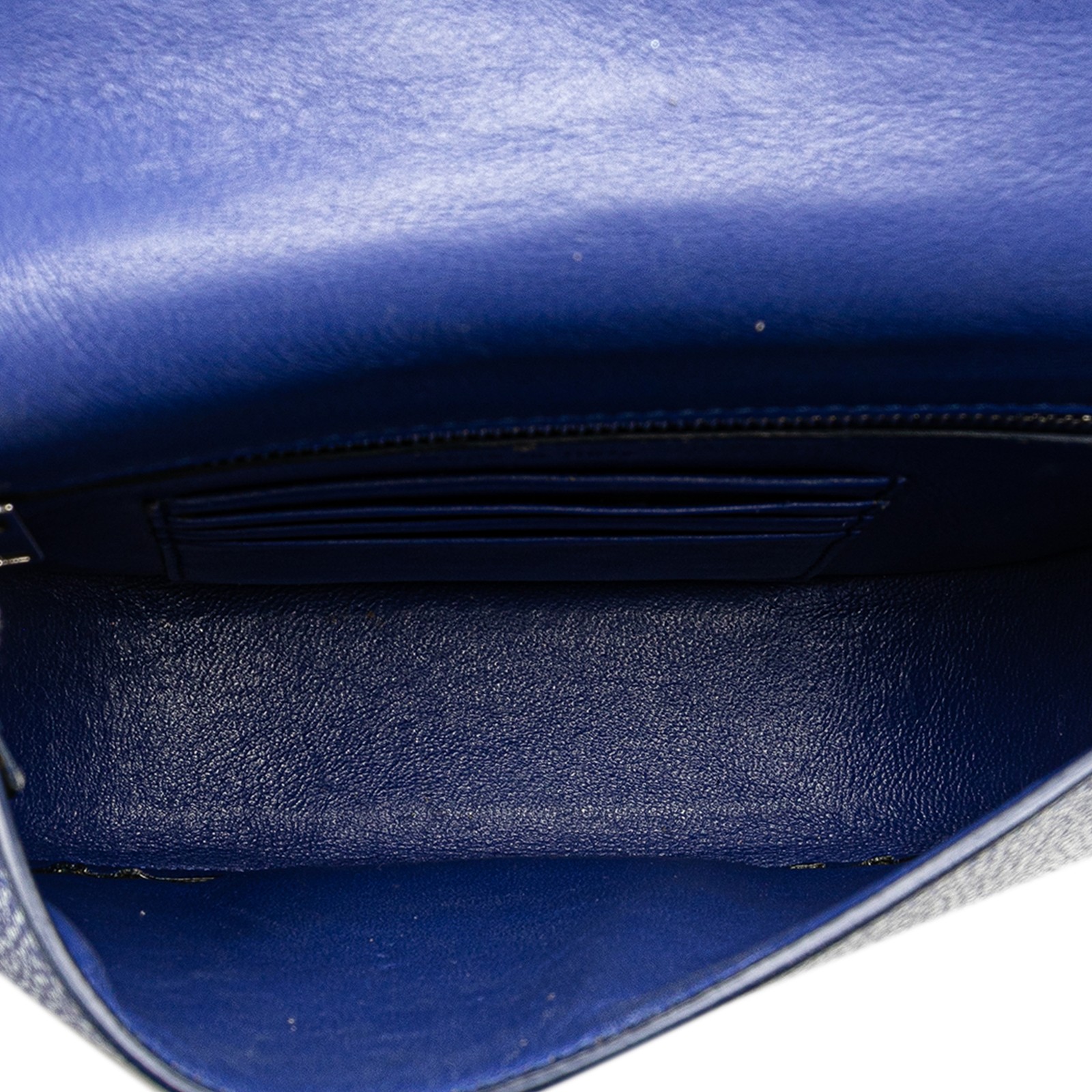 Authenticated Celine Small Goatskin Trotteur Cros… - image 4