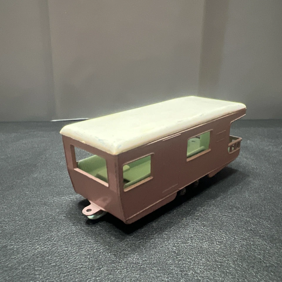 Remolque Matchbox Caravana Rosa Nº 23 Lesney Inglaterra Intacta ¡con Tapa! Foto 3 de 4