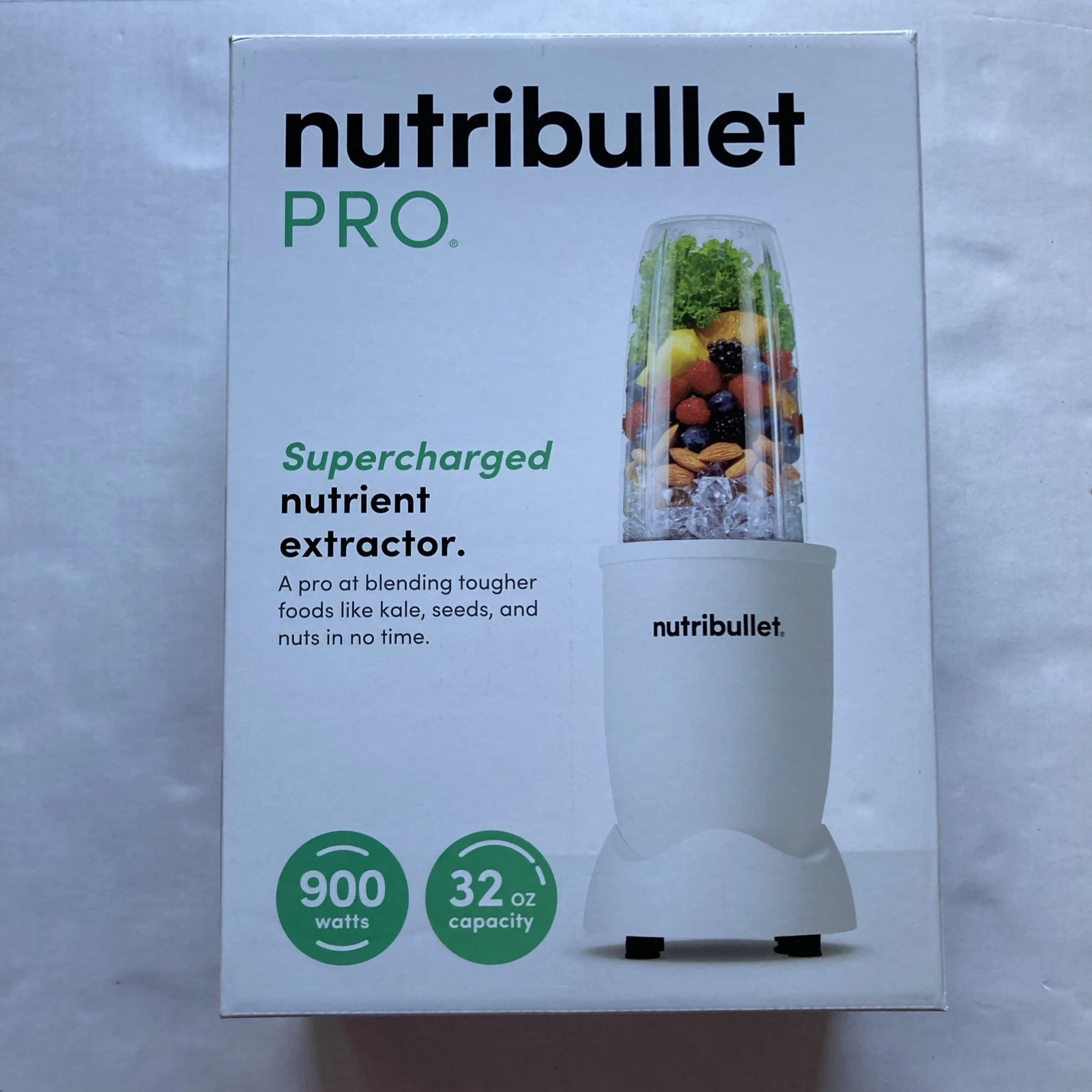 NutriBullet Pro 900 Watt Nutrient Extractor Blender New