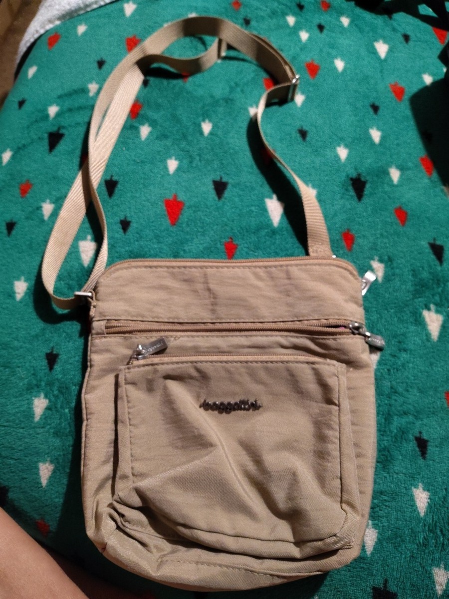 Baggallini Unisex's Pocket Crossbody Travel Bag For Women